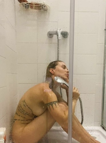 Светка, Г. Радужный